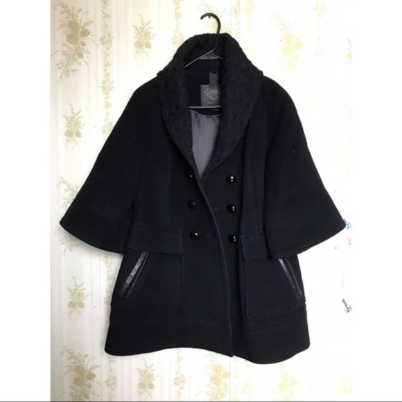 Mackage Jackets & Blazers - Mackage Black Short 3/4 Sleeve Wool Coat